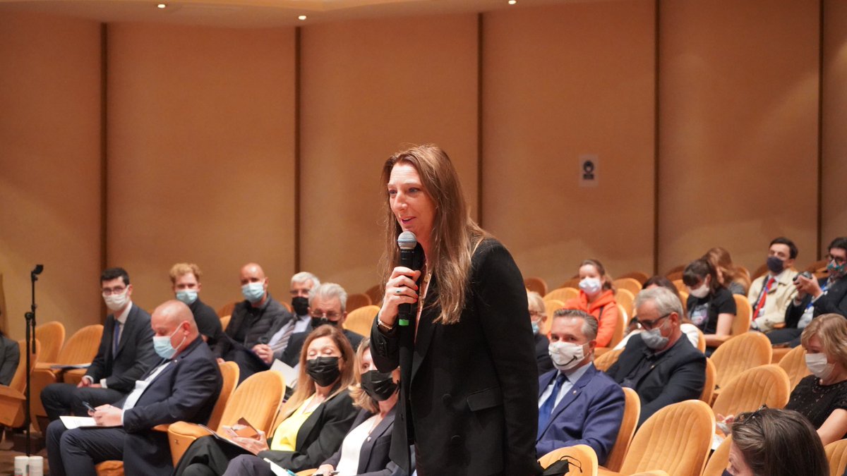 Les collectivités territoriales, clés de voûte du dispositif des #TIG comme peines alternatives à l’incarcération. 
Pour agir collectivement à la réparation des délits et à la réinsertion des condamnés !  
<a href="/E_DupondM/">Eric Dupond-Moretti</a> <a href="/AdeMontchalin/">Amélie de Montchalin</a> <a href="/justice_gouv/">Ministère de la Justice</a>