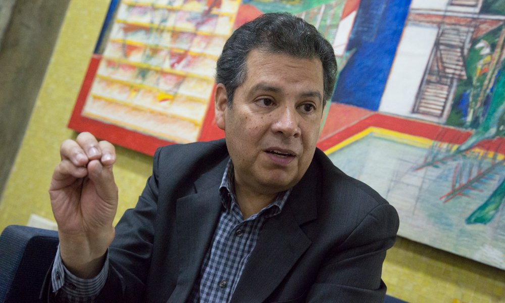 todosxfuturo's tweet photo. Juan Carlos Sánchez: #Venezuela se comporta como si el #CambioClimatico no existiera, o existiera solo para dar declaraciones en la ONU
#DesplieguePorLluvias
#MeridaEstoyContigo
#Vargas
#30Agosto
@clima21_VE
https://t.co/ZQFaQxEoFC vía @Contrapunto.com https://t.co/iZH8rgY9OZ