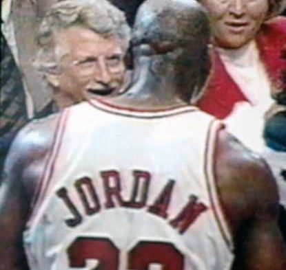 Scott Barry Kaufman interviewed me about my  experiences with Abraham Maslow, Phil Jackson, and Michael Jordan, all of whom are in my recent book.

On Creating a Living Masterpiece
with <a href="/MLewisMDAuthor/">Michael Lewis, M.D.|Author|Photographer|Veteran</a> 
via <a href="/sbkaufman/">Dr. Scott Barry Kaufman ⛵</a> on <a href="/psychpodcast/">The Psychology Podcast</a>
buff.ly/3xUUwL7

#MondayBlogs #MJ