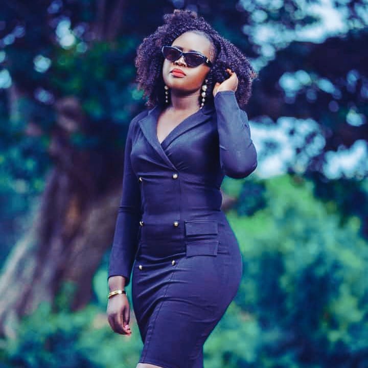 ecandyug's tweet photo. Always bring your A game they said. 🤓

#Fibby took it a notch higher and she brought us along to complete the spectacular look. #ECandyUg https://t.co/o0Cili2f8R
