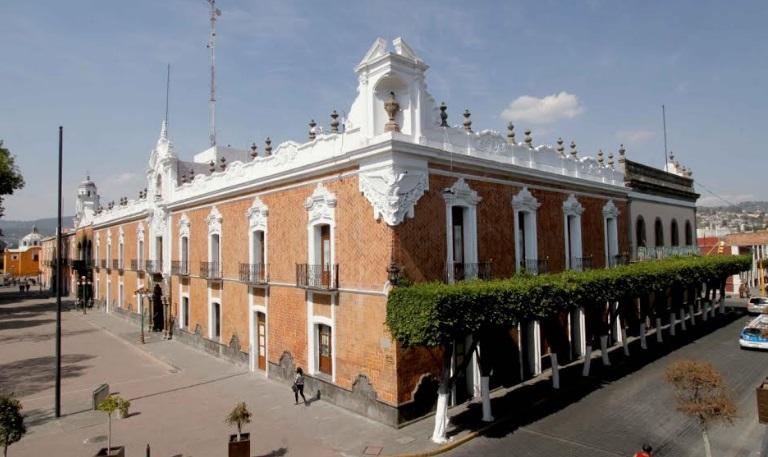 gerardoorta's tweet photo. ☑️ Termina la gestión gubernamental de @MarcoAMena, una administración que, a mi parecer, generó dinamismo social y económico en #Tlaxcala, no obstante la crisis sanitaria que ocupó casi la mitad del gobierno; hubo obra pública, empleo y educación. Superó expectativas, sin duda. https://t.co/5AsvotoGcf