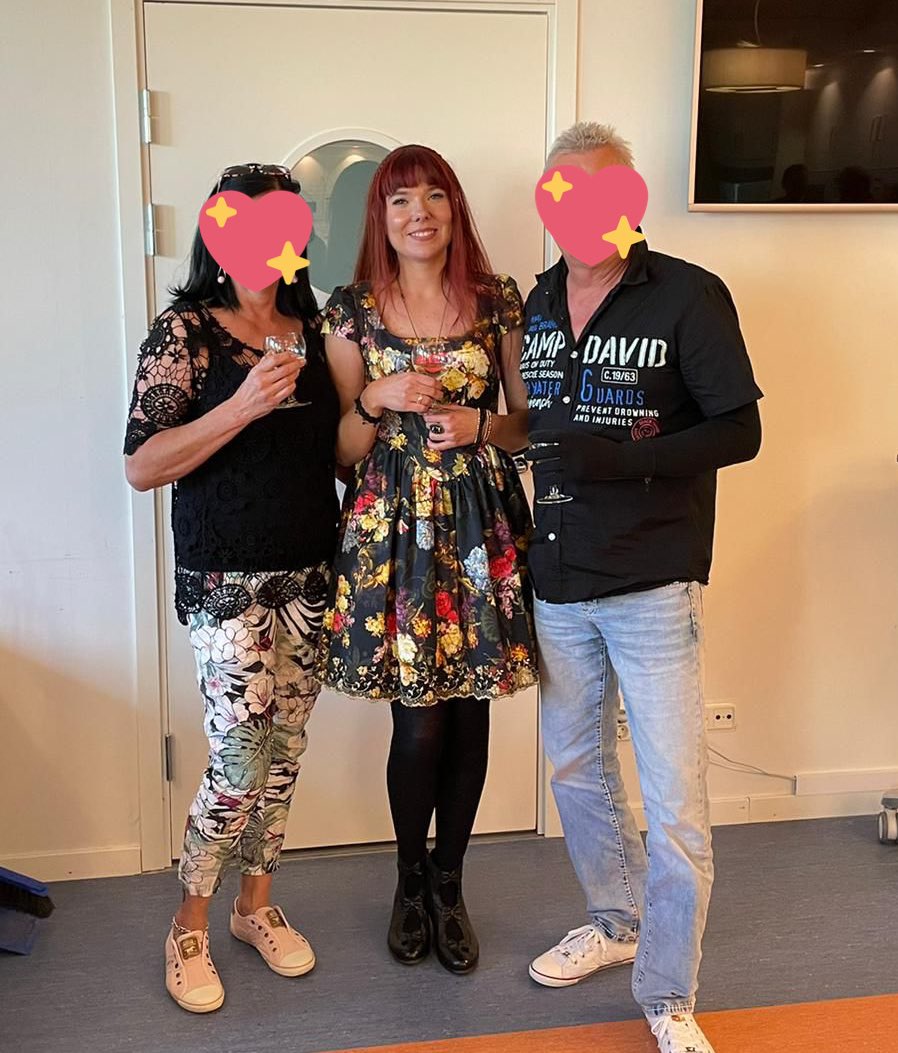 FloweringLocusT's tweet photo. Last Friday I successfully defended my PhD @_SLU 🥳
Very happy and grateful for my time at #umeåplantsciencecentre !
Huge thanks to everyone who celebrated with me! ❤️
I’m glad my parents could be there with me ❤️ https://t.co/CYDbvCulZc