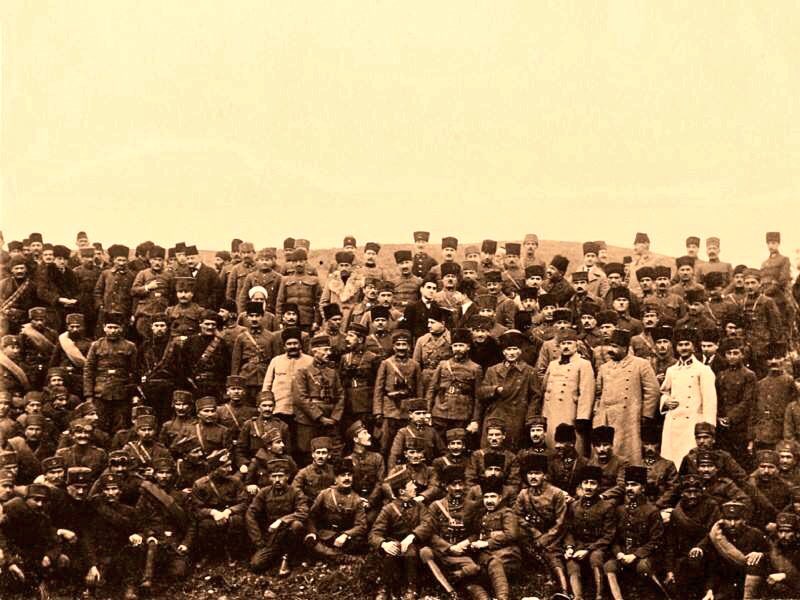 Büyük zaferin 99. yıl dönümünde Büyük Önderimiz Gazi Mustafa Kemal Atatürk ve silah arkadaşlarını minnetle anıyoruz.

ZAFER İNANANLARINDIR!

#30AgustosZaferBayrami