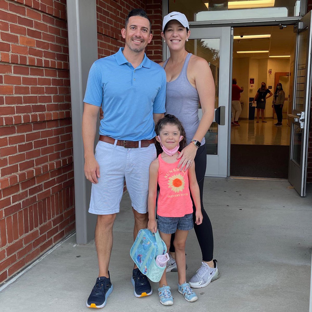 Best of luck to all <a href="/APSVirginia/">Arlington Public Schools</a> students and staff today— especially to my two favorite Cardinals! <a href="/AbingdonPE/">Abingdon PE</a> <a href="/AbingdonGIFT/">Abingdon APS</a> #APSisawesome #APSBack2School