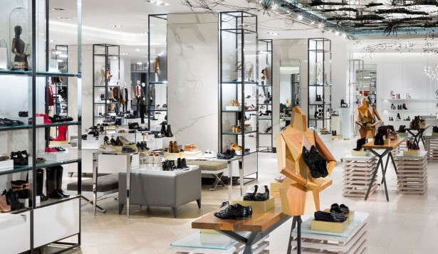 grahamwatt's tweet photo. Staying ahead of the game was never easier for @hudsonsbay. See how after implementing @UiPath #RPA they've deployed up to 90 robots and processed 1.5 million POs in just three months. https://t.co/fsqL0GqUKw https://t.co/tARHV4Wgqi