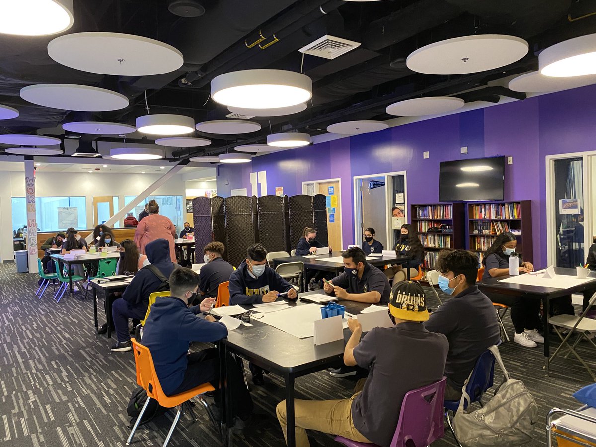 SHCAnderson's tweet photo. Off and running in mentor groups at the first day of BVPHS 2021-2022! ⁦@BVPrep⁩ ⁦@jsfalk⁩ ⁦@MissMaleiko⁩ https://t.co/6mKuiY1i3y