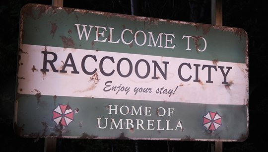 horrorlosers's tweet photo. Primeras imágenes de RESIDENT EVIL: WELCOME TO RACCOON CITY, donde podemos ver a Leon S. Kennedy, Claire Redfield, Chris Redfield, Albert Wesker y Lisa Trevor. Su director afirma haber priorizado el horror y la atmósfera del juego antes que la acción. Estreno el 24 de noviembre. https://t.co/mkckfVAj4R
