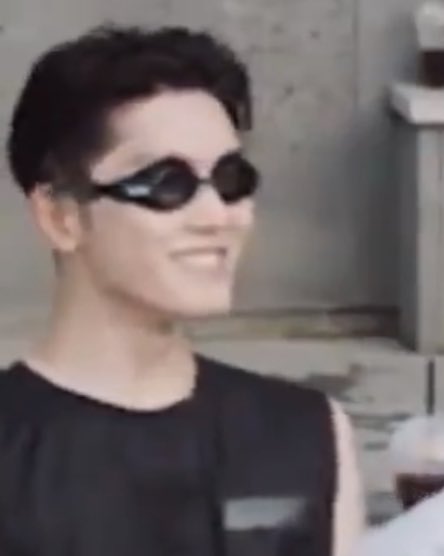 โทดนะแต่ตาลุงคนนี้เป็นใคร