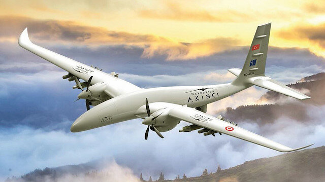 📢 Selçuk Bayraktar:

"Artık insansız savaş uçağımızı da yapabiliriz."

#Türkiye #MilliTeknolojiHamlesi 

turkiyeekseni.com/selcuk-bayrakt…