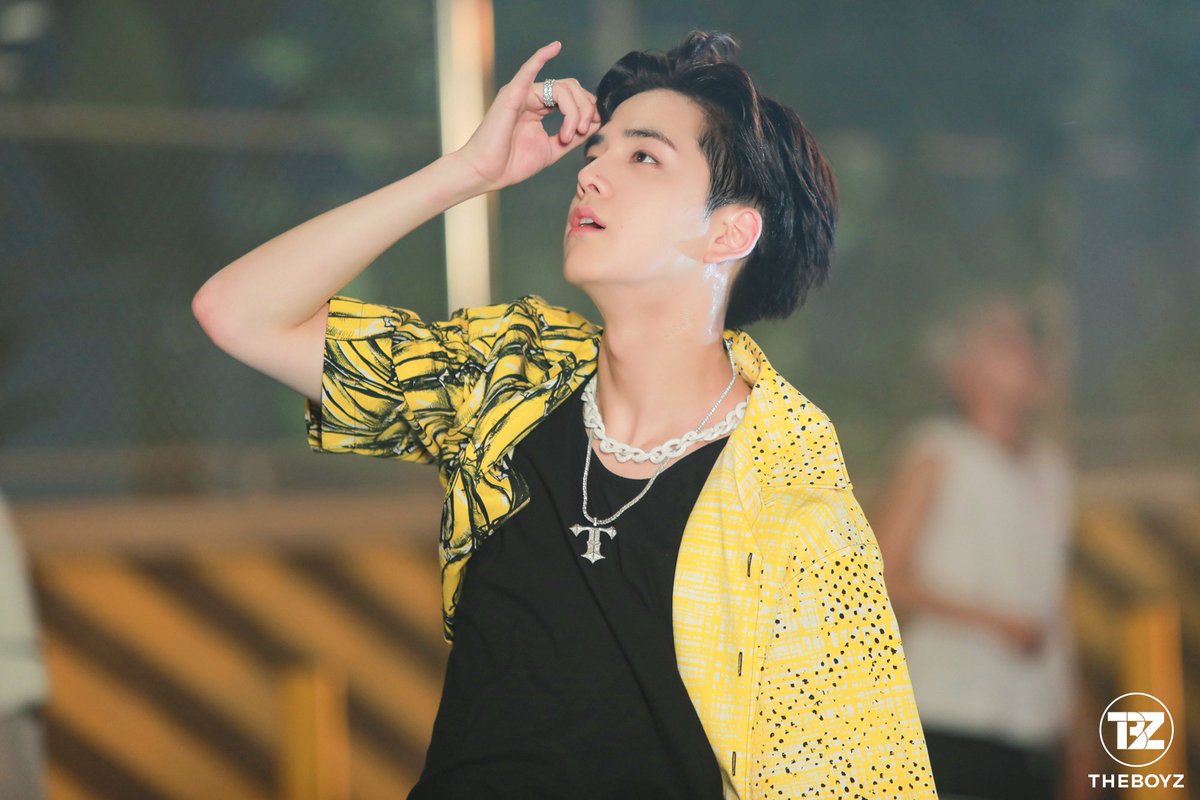 #YOUNGHOON thrill ride mv behind