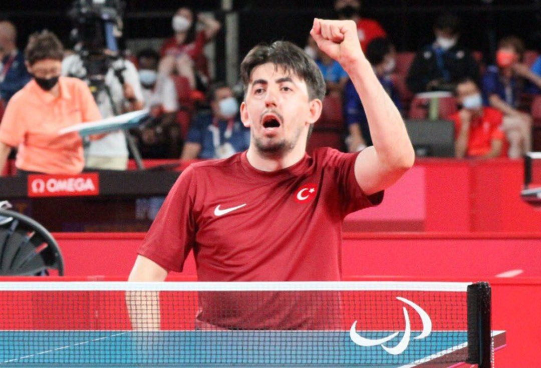 Alinur Aktaş