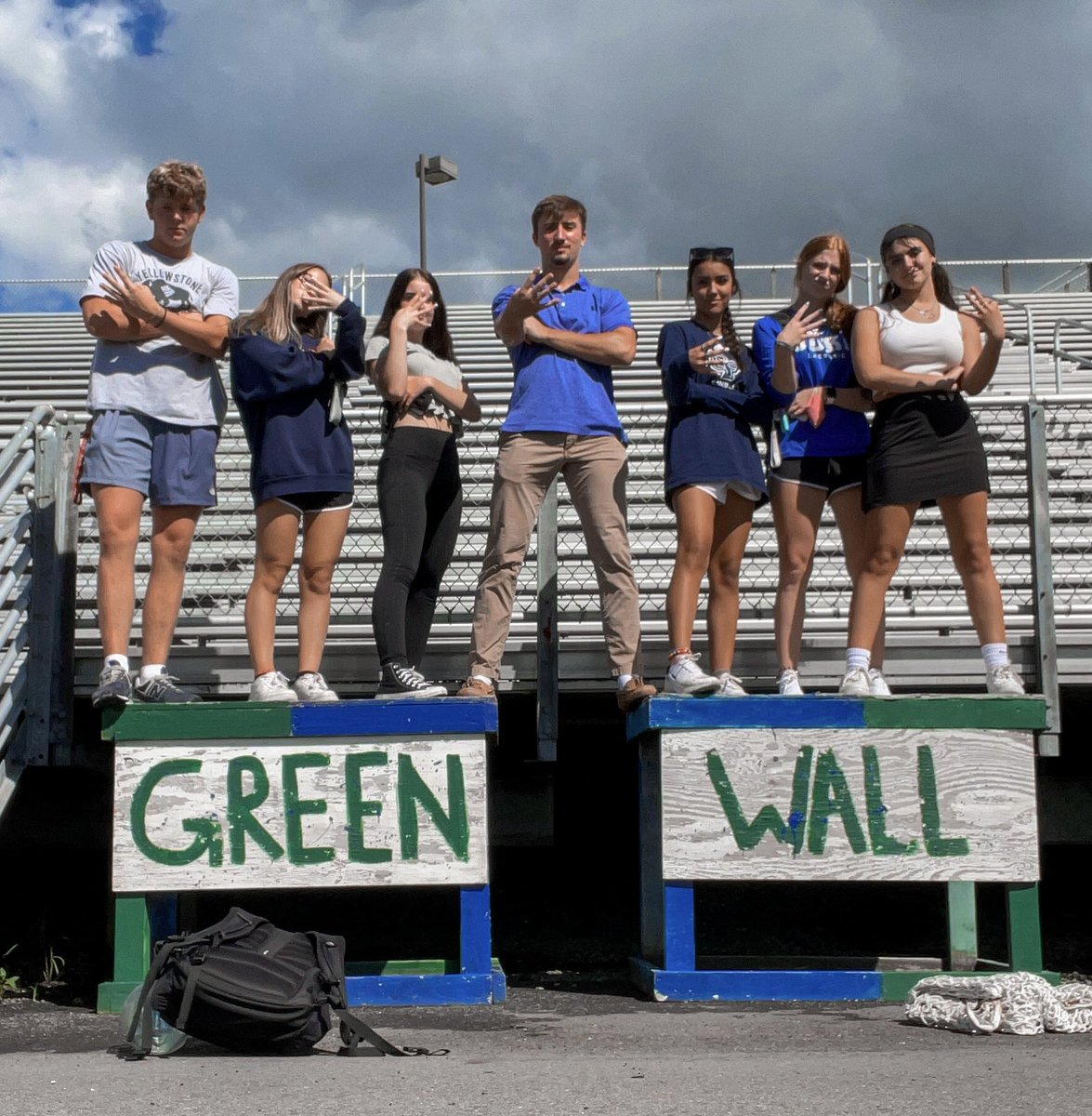 CFHSGreenwall22's tweet photo. HAPPY MONDAY EAGLES!!

Meet your Class of ‘22 Green Wall leaders: Graham Jones, Taylor Pellicano, Brenna Holland, Camdan Henderson, Paige Brown, Faith Piser, and Giulianna Carilli. 

T- 3 days until the first football game at HOME this Thursday!!💚💙 https://t.co/z0221rS5Or