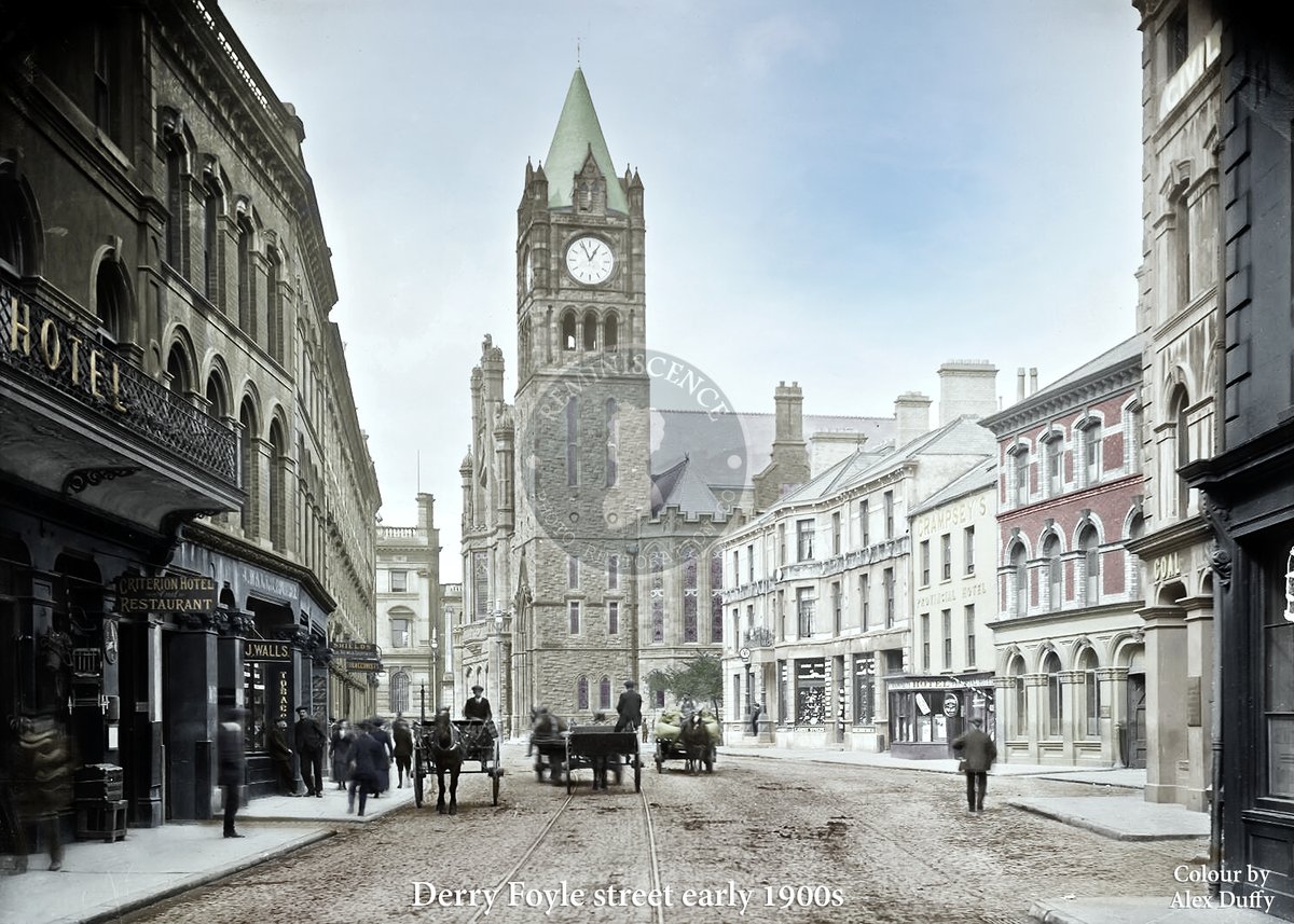 reminiscenceco's tweet photo. Foyle street looking towards the Guildhall. The Guildhall was built in 1890. Photo c1900 @dcsdcouncil 
#Derry #Londonderry #Ireland #Guildhall #Foylestreet https://t.co/T6WpY5n6kE