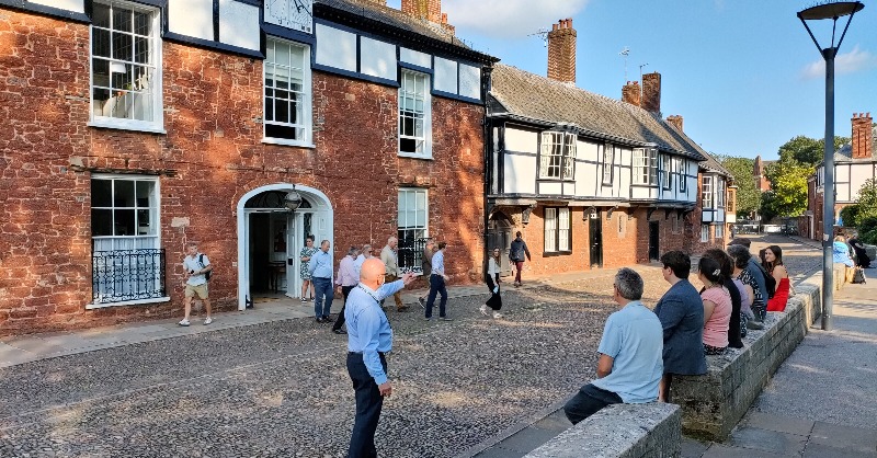 tweetinexeter's tweet photo. RT: @ExeterHub
Our team member Dan LOVED his tour of the Devon and Exeter Institution with @exeterchamber last week! Great networking opportunity and fascinating venue.

#ExeterBusinessHub #ExeterBusiness #SupportSmallBusiness #ExeterChamber #Exeter #ThrivingExeter #ExeterOffice https://t.co/gH1Rzzfxym