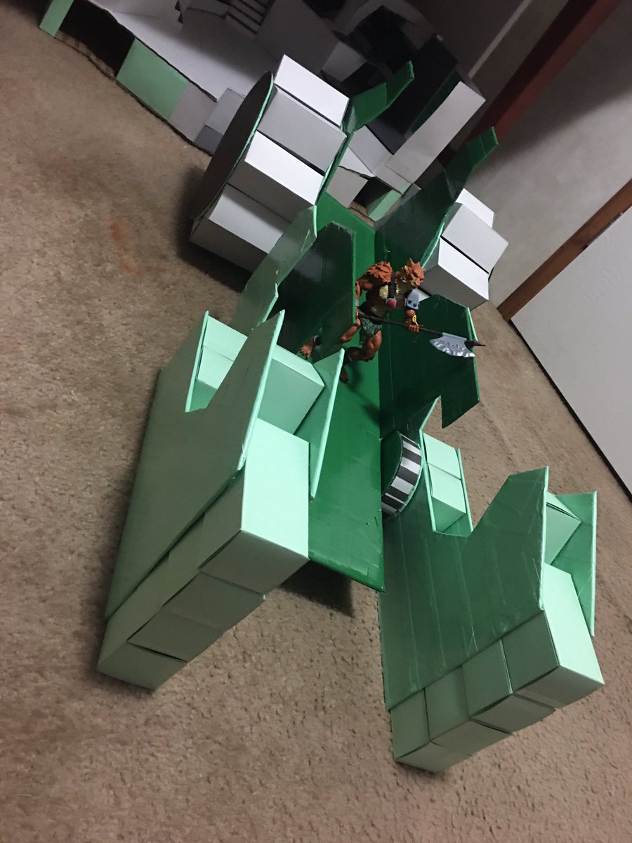 AaronENichols's tweet photo. My latest project! A work in progress! The Ultimate Mutant Fist Pounder! I hope to have it done by the time the next wave ships! Getting ready for Ssslithe to join my collection! #ThunderCats #ThunderCatsUltimates @super7store #Super7Ultimates #CustomCat #MutantFistPounder https://t.co/xR1FkVa2dM