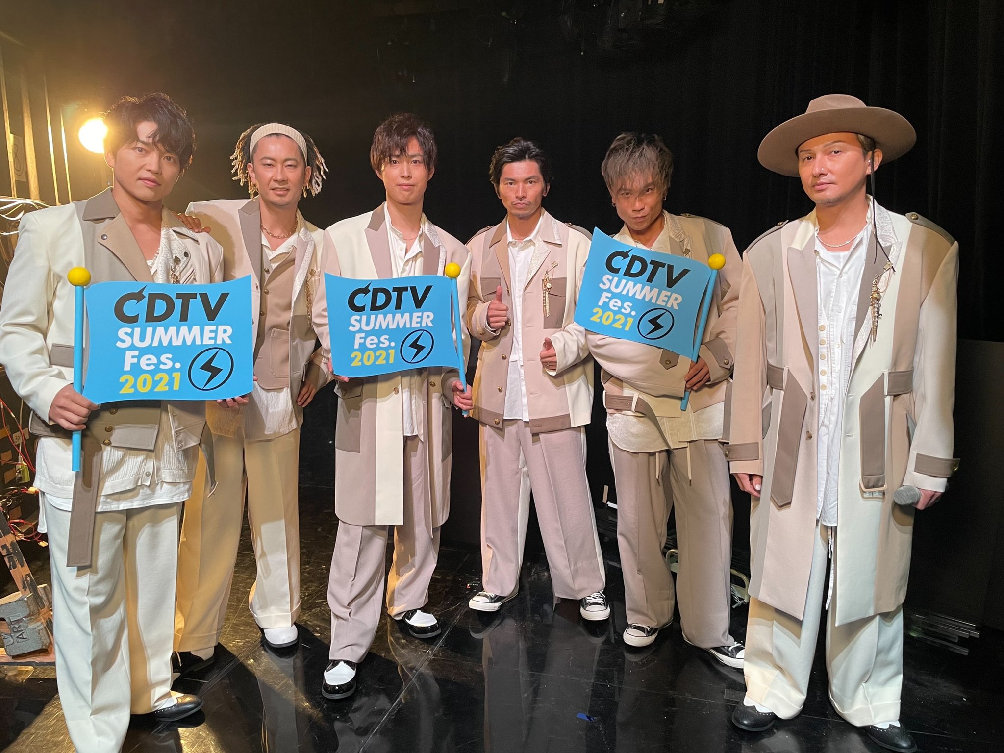 Tomo Da Pump アメ谷 21 Cdtv Live Live 新曲 紡 フルバージョン 踊ってみた企画 サザンオールスターズさんの 勝手にシンドバッド 出演させていただきました どうでしたか 紡 Tsumugi 勝手に
