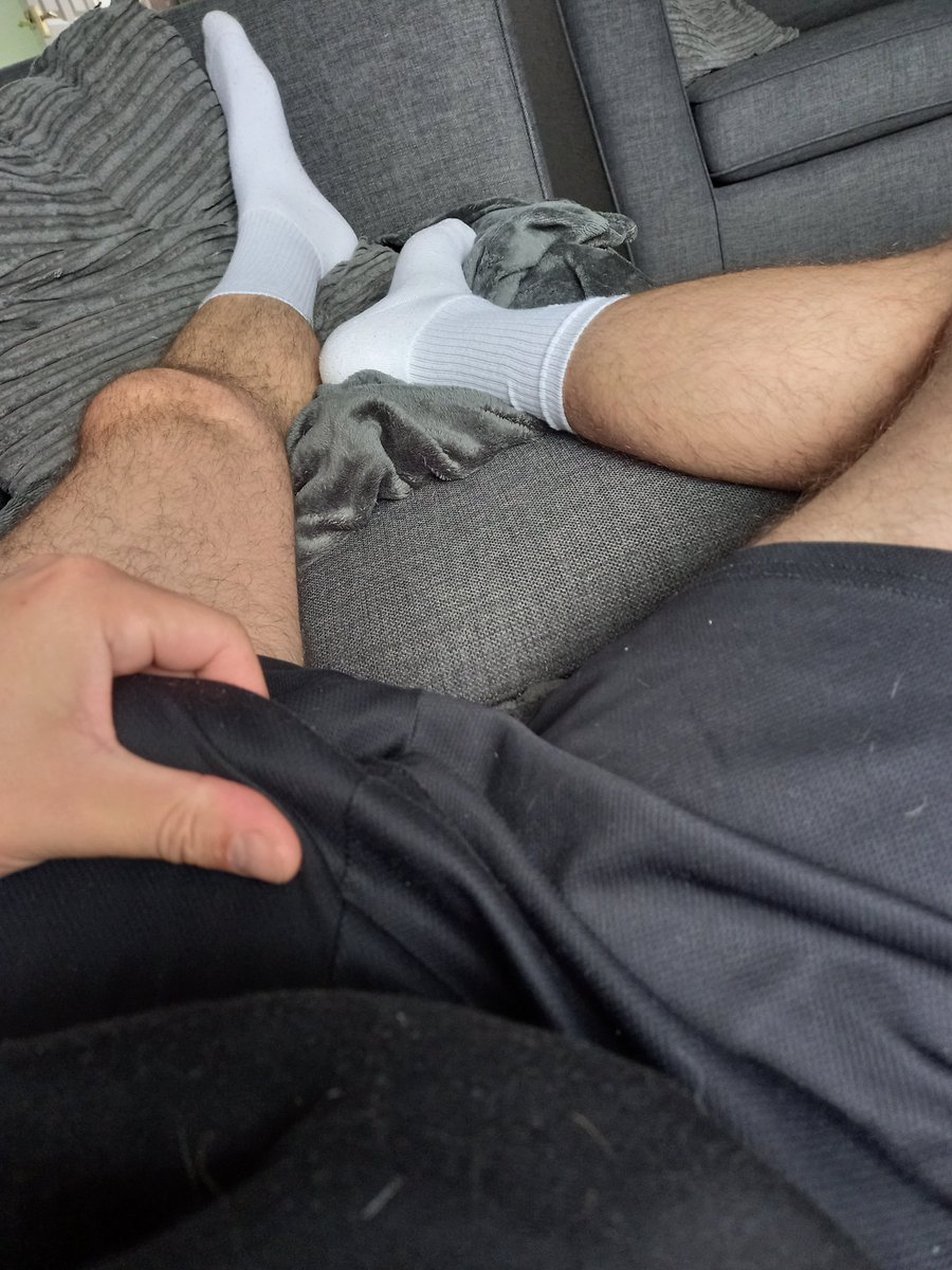 jocksnsocks90's tweet photo. 😈 https://t.co/0ihWRSe7E6