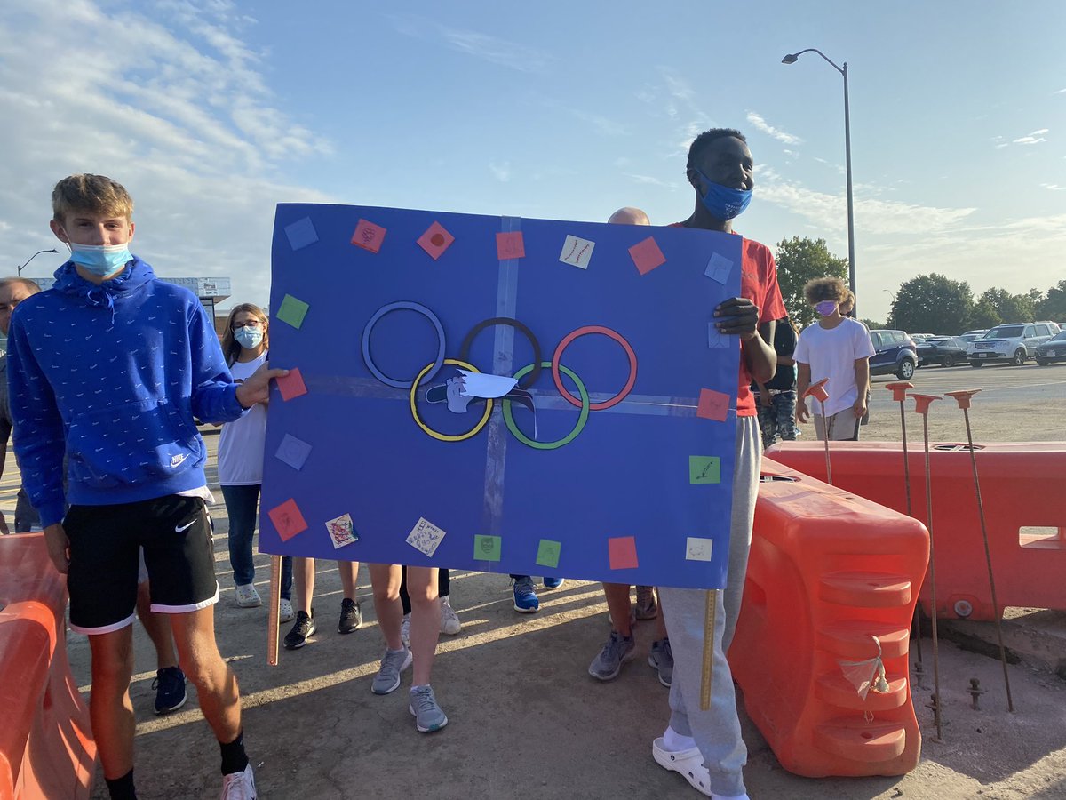 Northmen_OPHS's tweet photo. The athletes are entering the stadium! #OPOlympics #ForTheFamily https://t.co/jYsuBY8zUp
