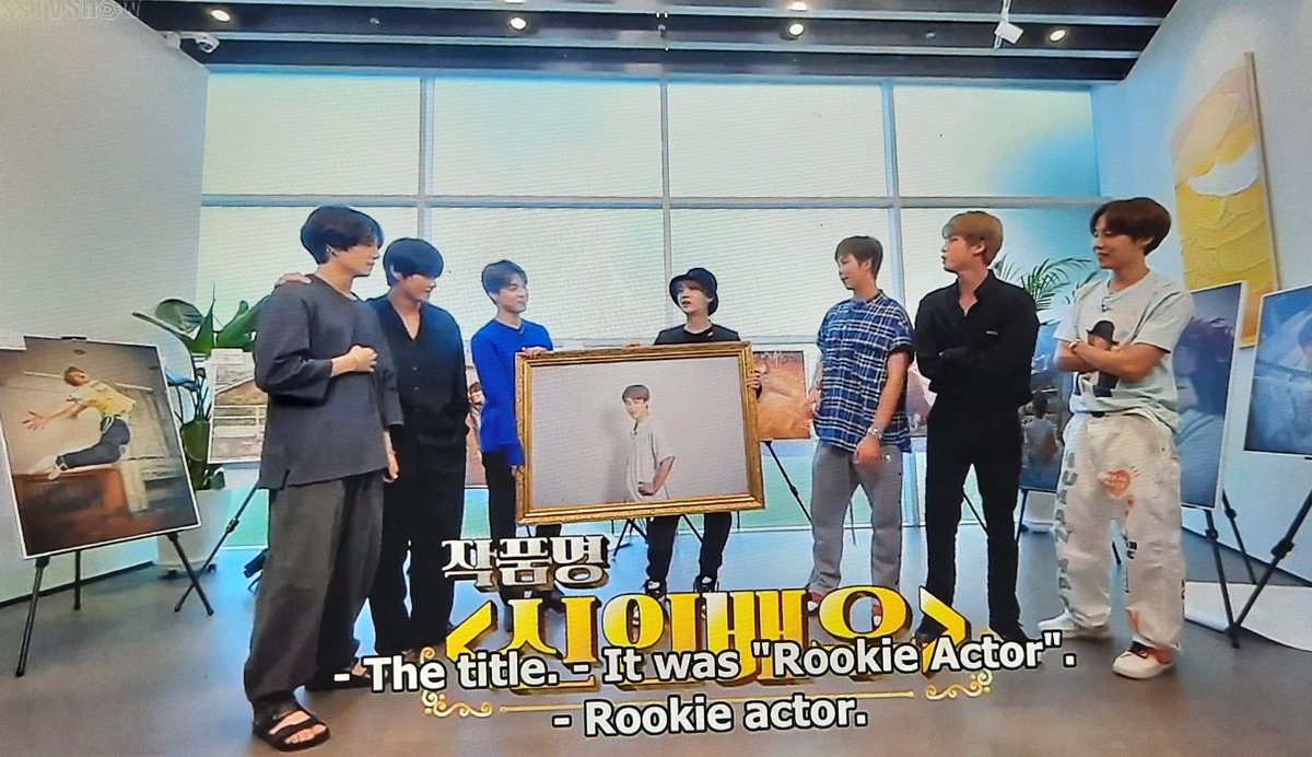 xeniamd's tweet photo. My Taehyung was so handsome on this shot. The Red King as what RM said.
The highlight of this ep was Suga's prize! I cried whilst laughing!! Hahaha! Love you, Jimin! Rookie actor! You're all beautiful, boys! 💜
#BTS #RunBTSEp106
#BabyArmy
#taehyung #BTSV #BTSJIMIN #jimin https://t.co/Is6rFMnRPT