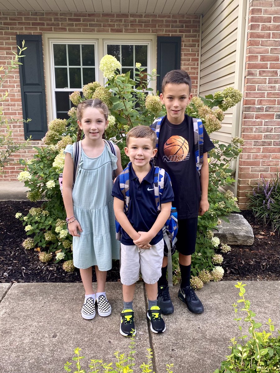 Here we go <a href="/CBKutzElem/">Paul W. Kutz Elem</a>