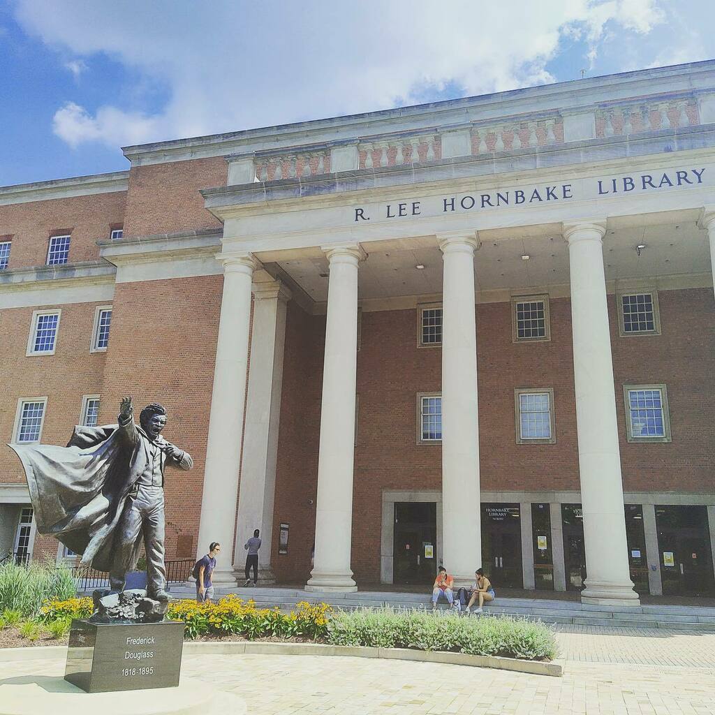 HornbakeLibrary's tweet photo. ❤️🖤💛 Welcome back to campus #Terps! 🐢
Visit #hornbakelibrary for study space, exhibits, and access to primary sources available in Special Collections & University Archives
Learn more about labor unions, public broadcasting, voting rights, Japan in the 1940s, #UMD campus h… https://t.co/kMIMt4fWiC