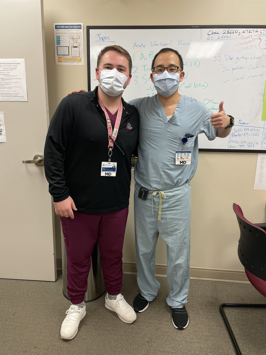 ConeIMResidency's tweet photo. Dr. Lee and Dr. Braswell finishing strong 💪🏿 🏥 😎 https://t.co/6gvQ8SqKN4