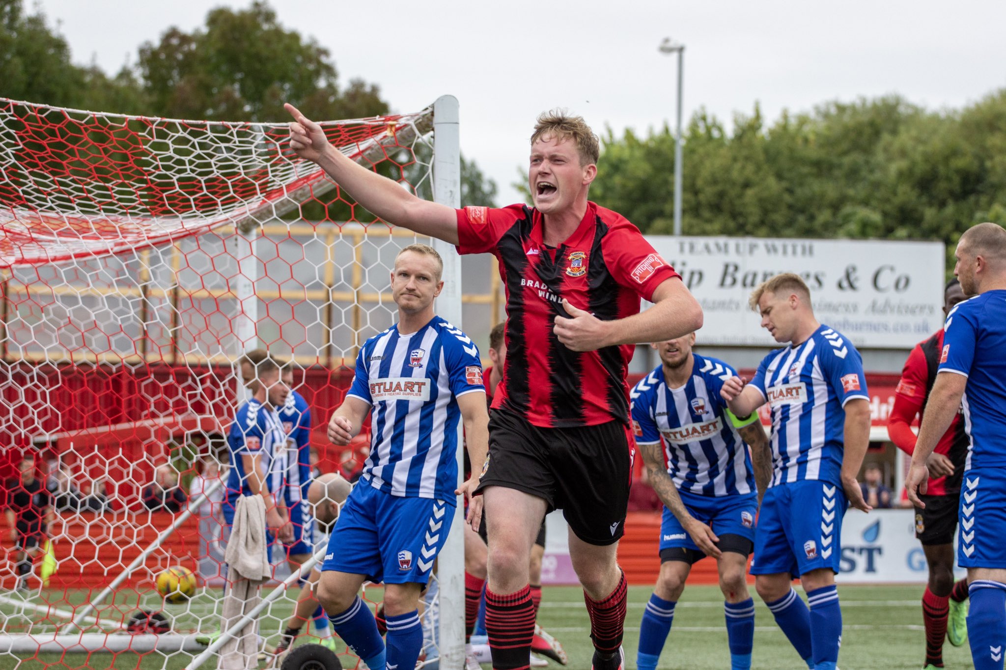Tamworth Football Club on X: "✓ Bank Holiday Monday, ⚽️ Dan Creaney hattrick, 🙌🏻 Derby win, 👏🏼 Fantastic support, 📸 Luke Davies. https://t.co/1eyR0dv6nN" / X