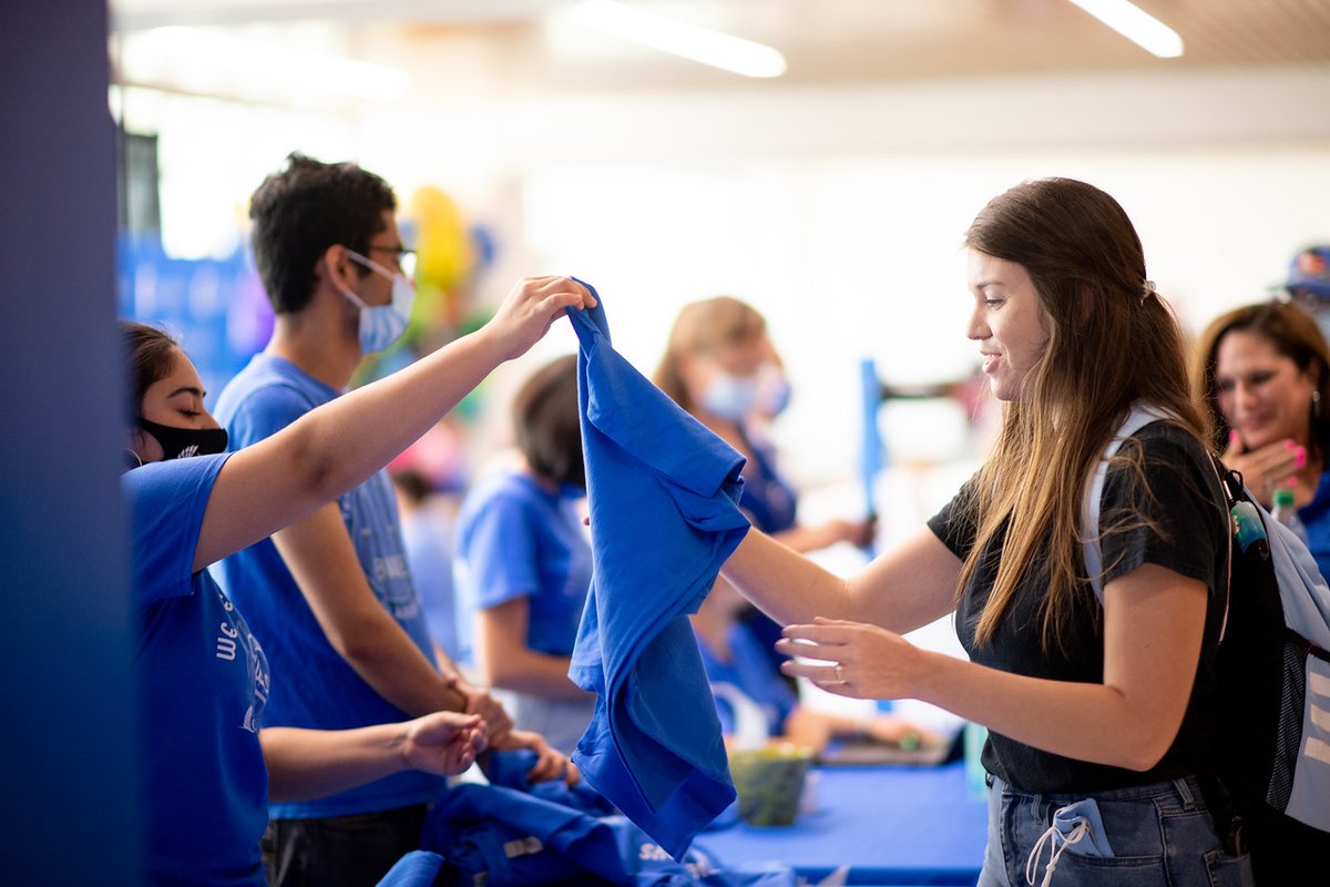 TAMUCC_SGA's tweet photo. Way to go on an awesome first week, Islanders! Second week here we come! Swipe to see
what's going on this week! Go Islanders!
💙🤙#tamucc https://t.co/Fff5PcdN32