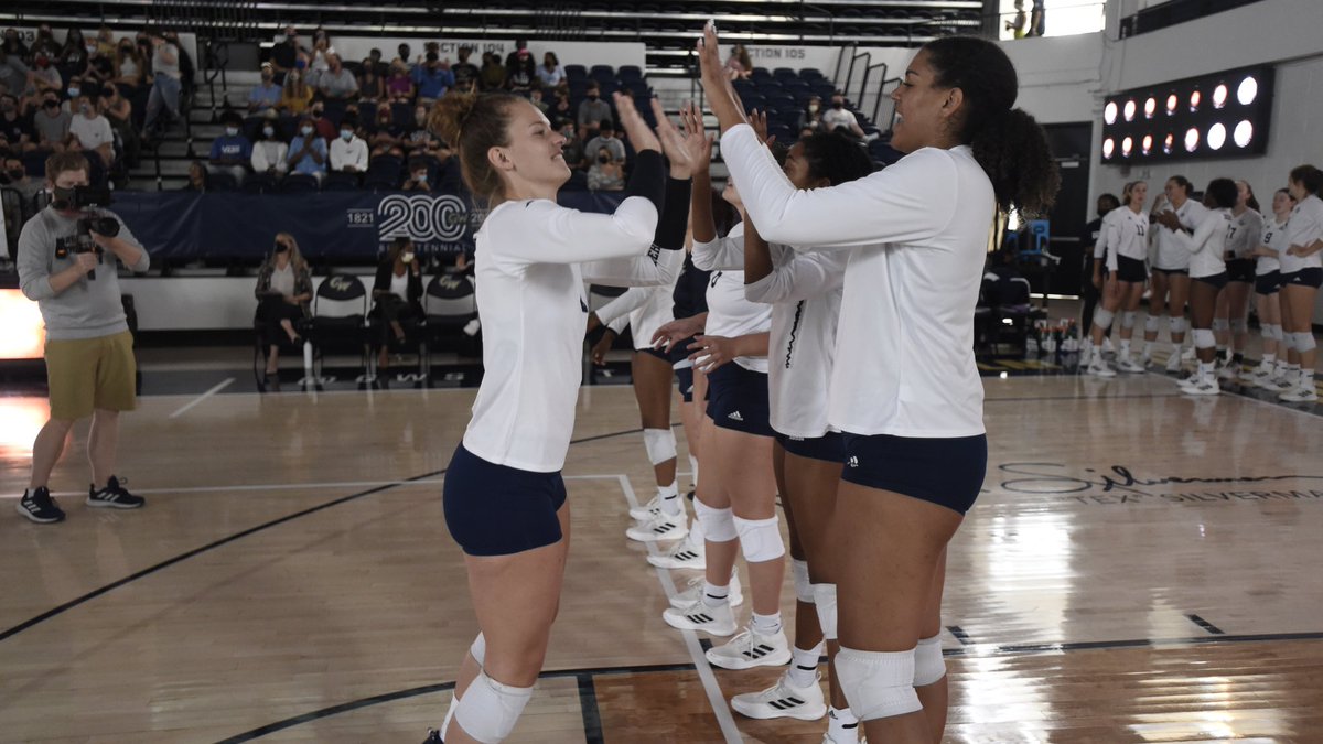 𝗛𝗼𝗺𝗲 𝗢𝗽𝗲𝗻𝗲𝗿 📸

Thanks for helping pack the stands GW fans! 

#RaiseHigh