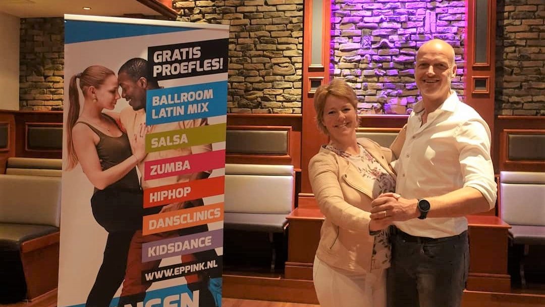 Zin om weer wat leuks te doen? Kom dansen! Stijldans - Salsa - KidsDance - Hiphop - Zumba. Schrijf direct in of doe eerst mee met een proefles. Kijk voor alle info op ww.eppink.nl. #dansenmaaktjeblij #dansendoejebijeppink
