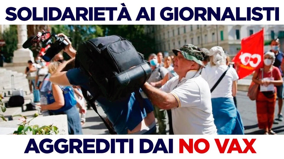 nzingaretti's tweet image. Solidarietà ai giornalisti aggrediti dai no-vax. Violenza folle da parte di tante persone già vaccinate contro la pertosse o l’epatite quando erano bambini. Mi auguro che le Forze dell’Ordine individuino questi esaltati.