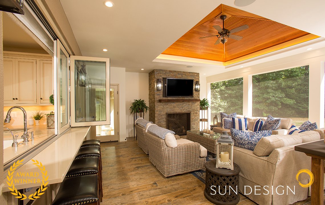 The summer months may be coming to a close ⛅...but that doesn’t mean your time outdoors has to! Certain features, such as the folding windows, provide a fluid indoor/outdoor transition to stretch those summer nights. 🌞

View this project and many more: sundesigninc.com/portfolio/outd…