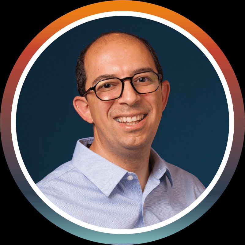 « Si on veut continuer à avoir des taux de croissance importants sur les dons en ligne, il va falloir être meilleur sur le mobile »-Alexandre Ayad, président de CarisInfo, est mon invité sur le Podcast du #Fundraising
fidelis-cc.fr/podcast
#association #caritatif #philanthropie