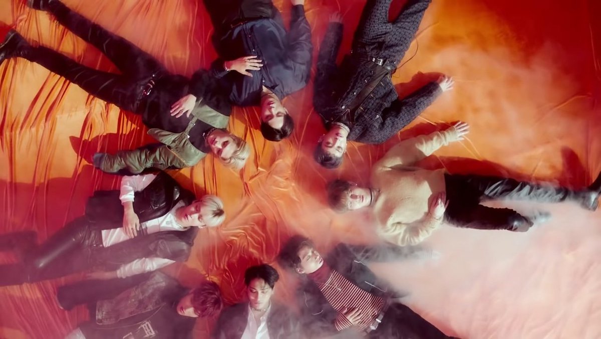 Ateez 2019. Drippin utopia color coded lyrics. Ateez перевод песни утопия. Video play utopia. Ateez участники.