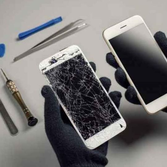 ThescreenTeam4's tweet photo. Get your broken screen replaced at your door step around Gauteng. House calls.
079 034 4742
Zamaswazi Majozi
Amanda Du Pont
Zinhle
#SphithiphithiEvaluator
#RamaphosaMustFall
Drake
#VaccineRollOutSA
Jub Jub
#GirlsTalkZA 
Arsenal
Believe What I Say
#Uyajola99
#IdolsSA
Kanye
Deezy https://t.co/QurrpkpECU