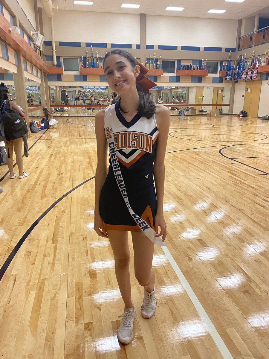 JM_spirit's tweet photo. Cheerleader of the week: Madison vs. Clemens : TAVI STONE 💙🧡 https://t.co/7h3radcc0g