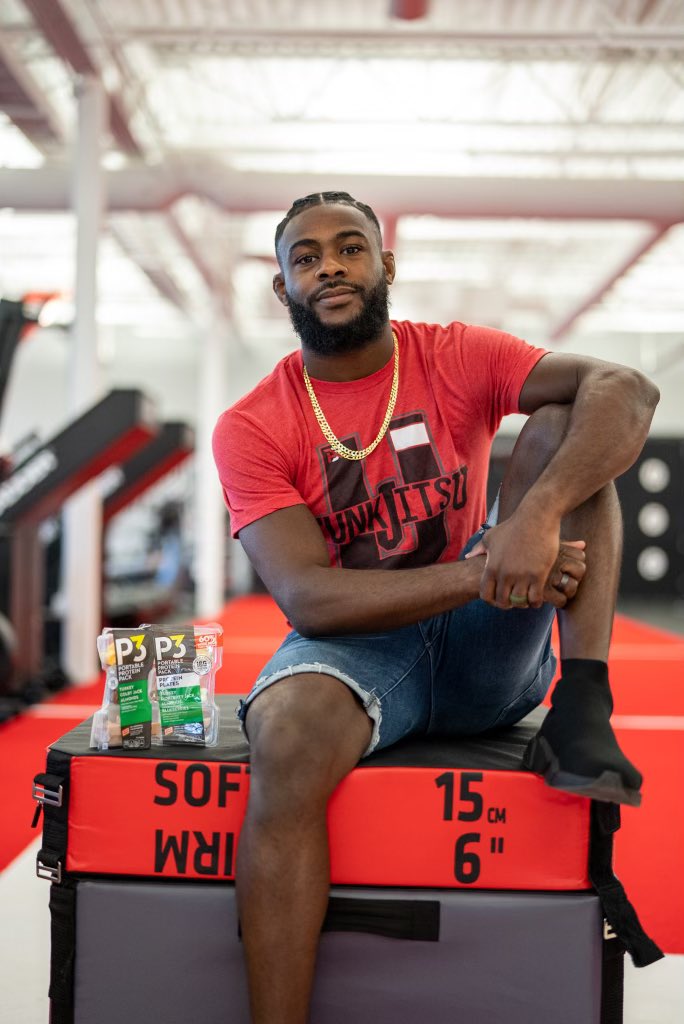 .Since being cleared from my surgery, my focus has been on getting my cardio back! Between sessions I use <a href="/P3Protein/">P3</a> to fuel up 💪🏾
•
#ad #AndStill #P3