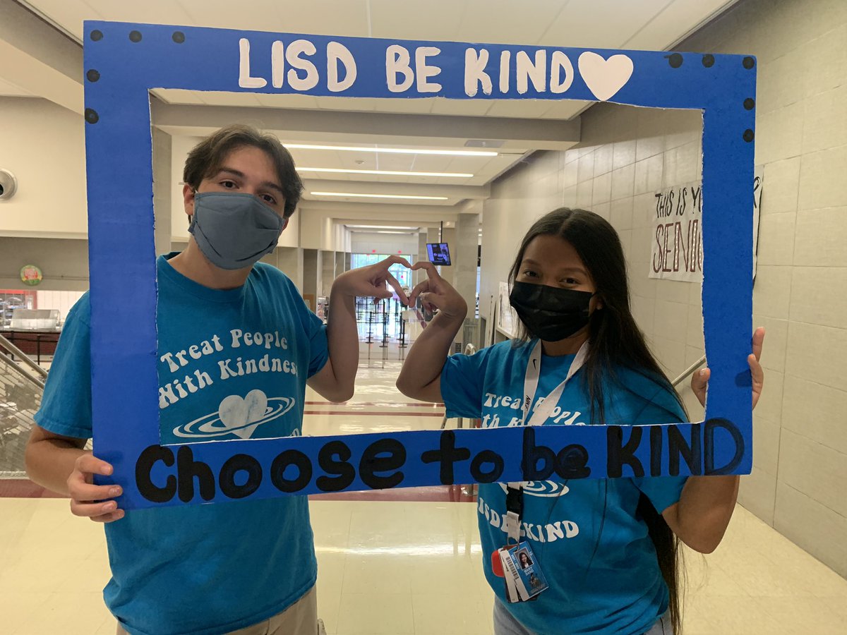 lewisvillestuco's tweet photo. Come to room G144 to take a picture with the #LISDBEKIND frame! https://t.co/nkQfOUwU4V