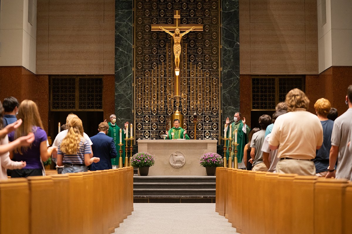 lorascollege's tweet photo. Welcome Mass was a great way to wrap up the Launch weekend and start off the first week of classes! βοΈ
π Good luck in your fall semester Duhawks! π
#LorasCollege #CommittedToMore https://t.co/nJMAoUsrh5