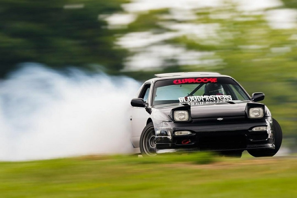 clubloose's tweet photo. #FreedomMoves is this Saturday and Sunday at @racewayparknj. There are still spots in all groups available. Registration and details are in the link in our profile. Photos by @mr_riceguy. #ClubLoose #GoDrifting #GreatestPlaceOnEarth #ListenToClubLoose #s… https://t.co/jd1mnAjunl https://t.co/RurljcN6dz