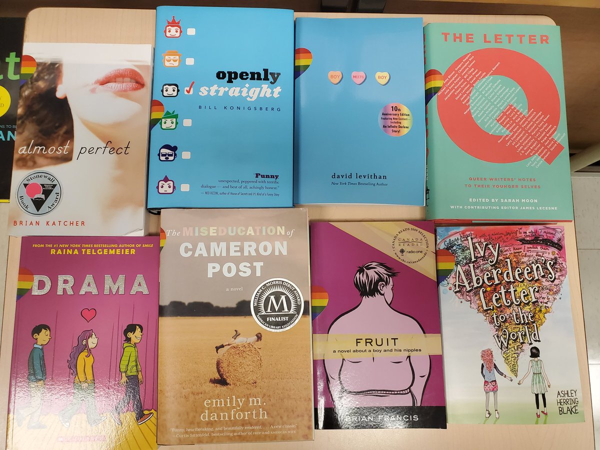 Busy putting together our new #2SLGBTQ+ #Pride book display for <a href="/BaythornPS/">Baythorn P.S.</a> library. 

Hoping everything will be ready for our first #GSA meeting of the new school year! 

@yrdsb
@2SLGBTQERG
<a href="/yrdsbinclusion/">ISCS YRDSB 🏳️‍🌈</a>