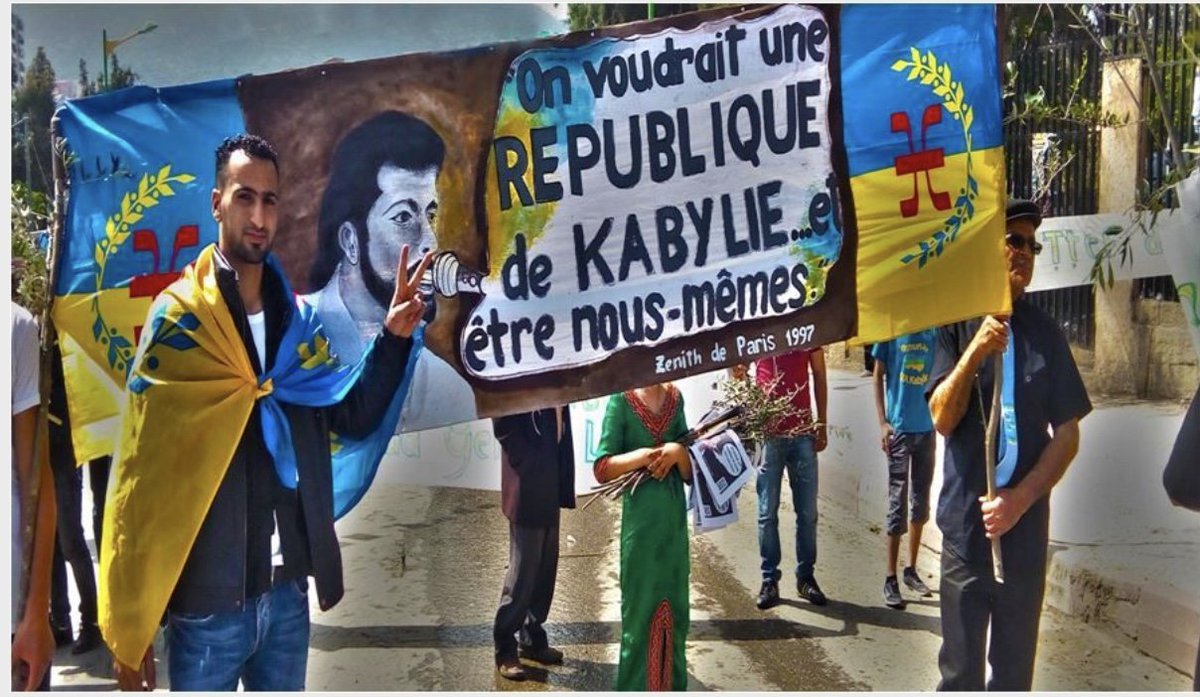 _Ghost_Shell_'s tweet photo. @EmmanuelMacron Occupe-toi de ton rejeton l'#Algerie qui fout la merde en ce moment Merci cordialement @EmmanuelMacron 
#terroristes #freekabylie https://t.co/AVqRTKZpyq