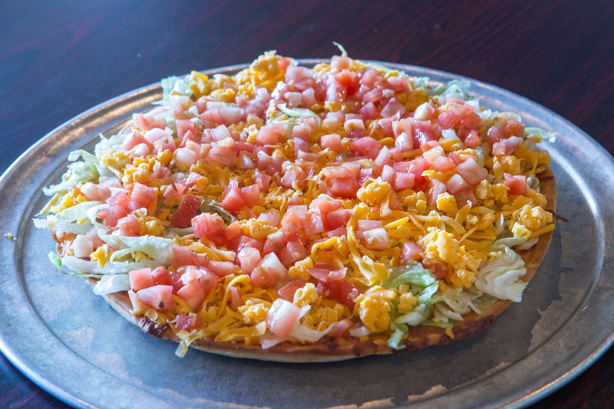 PoppaRollos's tweet photo. Here are our hours during the week:
Monday 3pm - 9pm
Tuesday 3pm - 9pm
Wednesday 3pm - 9pm
Come see us for the best pizza in town!
*
💻 - https://t.co/Gxo3KztpFn
📞 - Valley Mills Dr - 254-776-6776
📞 - Hewitt - 254-227-6434
*
#lunch #NoCookMonday #wacopizza #lunch #familydinner https://t.co/II6Q9xmidS