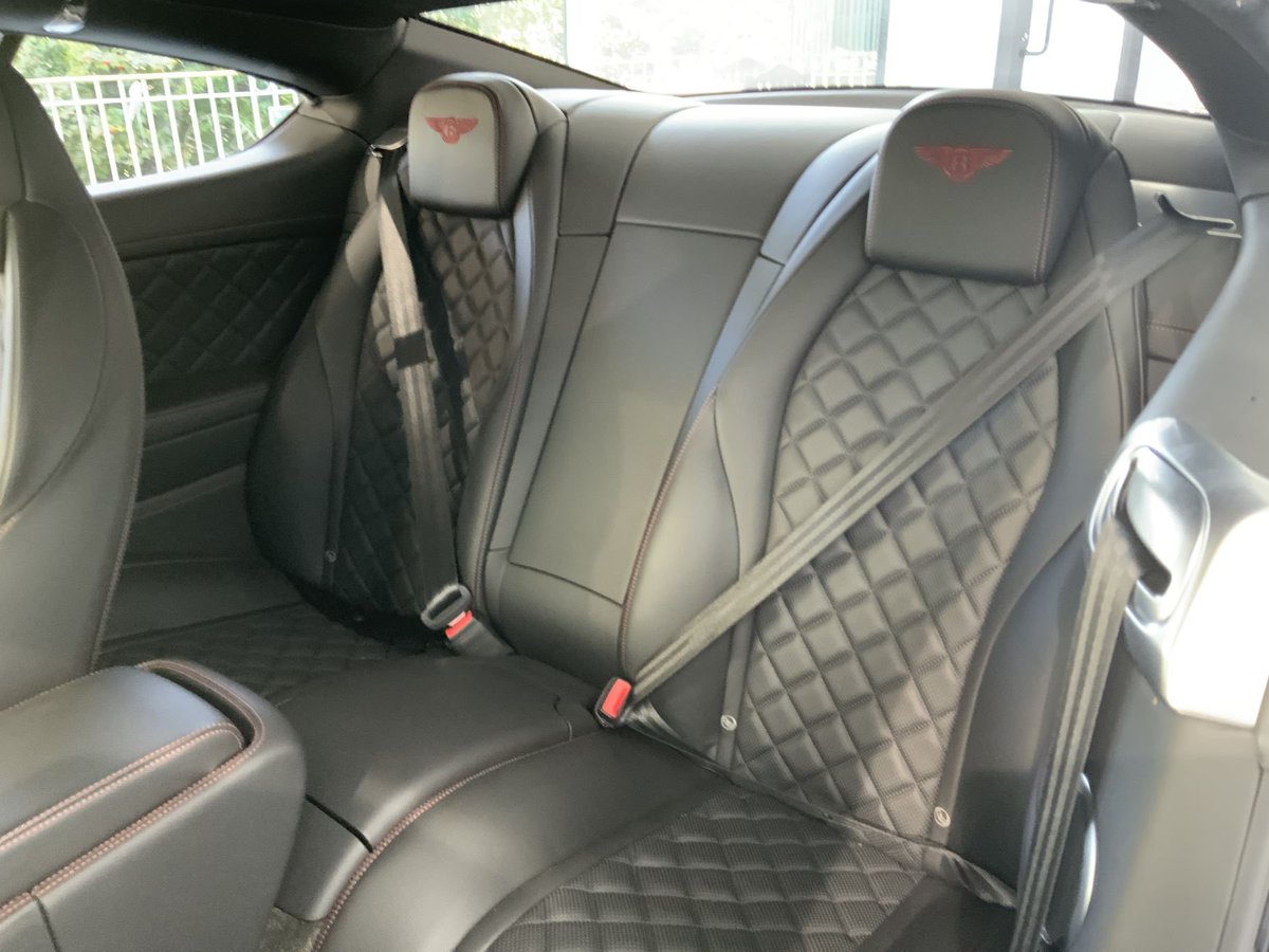 Cracking Bentley Continental GT arrived for stock @Grange_Edin <a href="/GRANGEMOTORS/">Grange Motors</a>. This Mulliner spec includes sports exhaust and massage seats. #bentley #gt #mulliner #edinburgh #grange