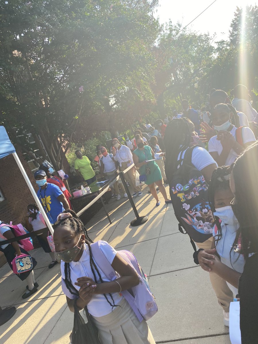 ExcelPrinDaniel's tweet image. Excel Academy understood the assignment. 💙💛 @ExcelAcademyPS @dcpublicschools