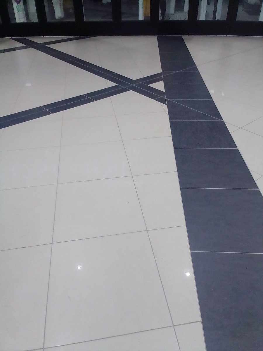 FebionChuma21's tweet photo. We do All types of tiles
#Mafibatilingproject https://t.co/XGeXuglmoN