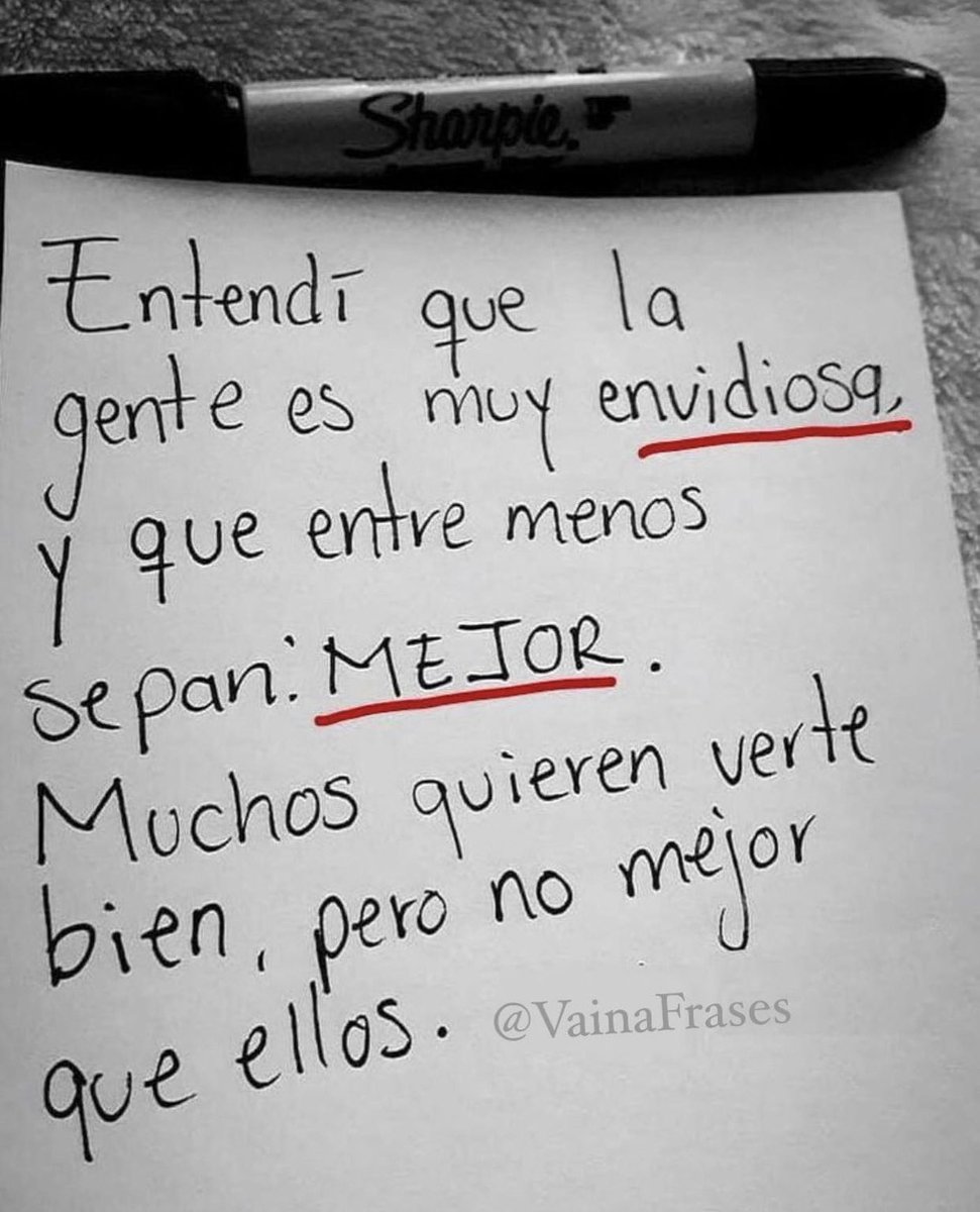Muchos quieren verte bien, pero no mejor que ellos ✨ Ser exigente con quienes te rodean no es egoísta ❤️