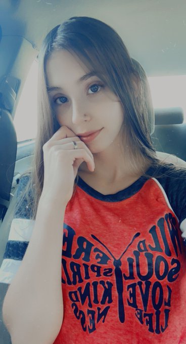In love with my nose piercing https://t.co/m7hPGFXnsQ<a href="/tag/newprofilepic"class="tags"><span>#newprofilepic</span></a>