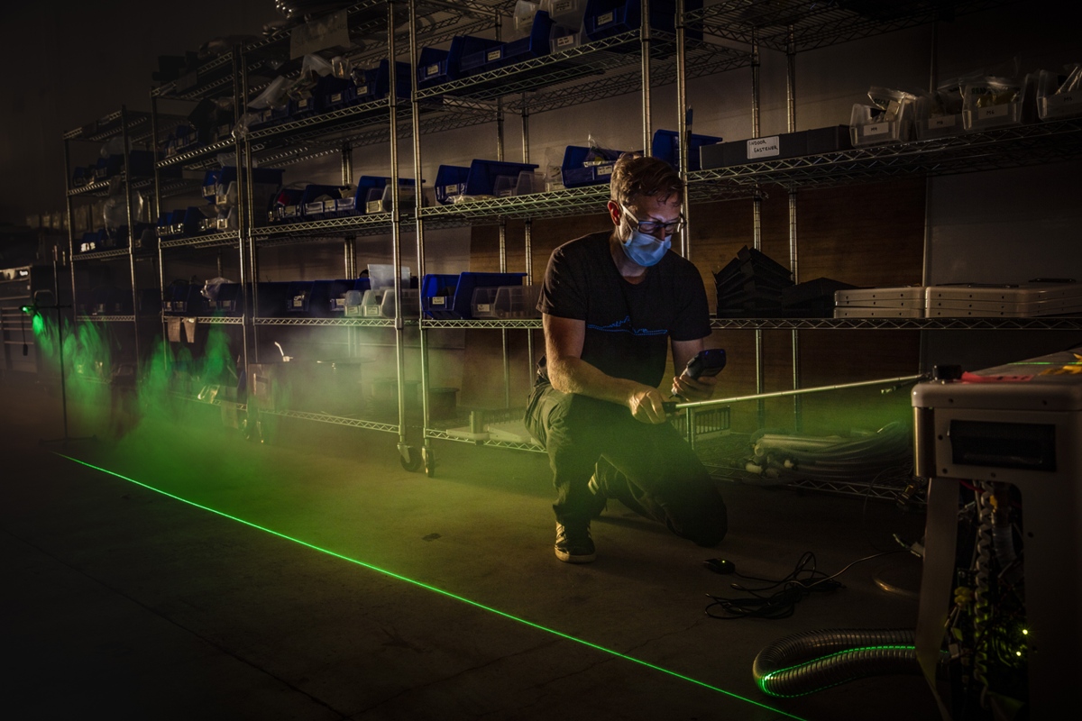 gradientcomfort's tweet photo. Meet Steve. He's our Engineering Lab Manager. And he loves lasers.
Why?
Because using them in airflow tests helps us ensure that you get just the right amount of cool, comfortable air at the right time.
#WeAreGradient #HVAC #climate https://t.co/BtTkt09Clf