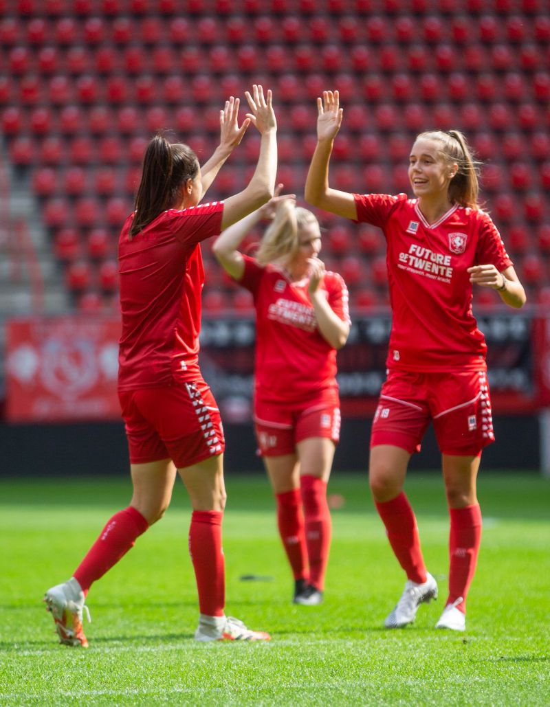 🙌 

🔴 #FCTwenteVrouwen 
⚽ #Training